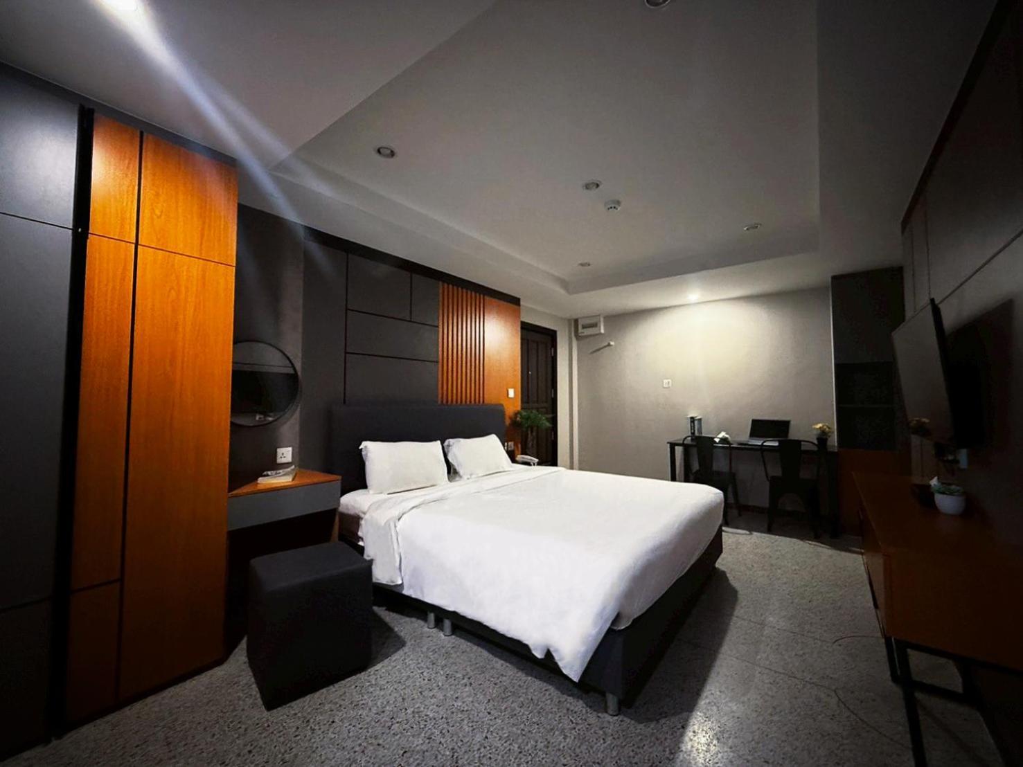 12 The Residence Hotel At Don Mueang Airport Bangkok Exterior foto