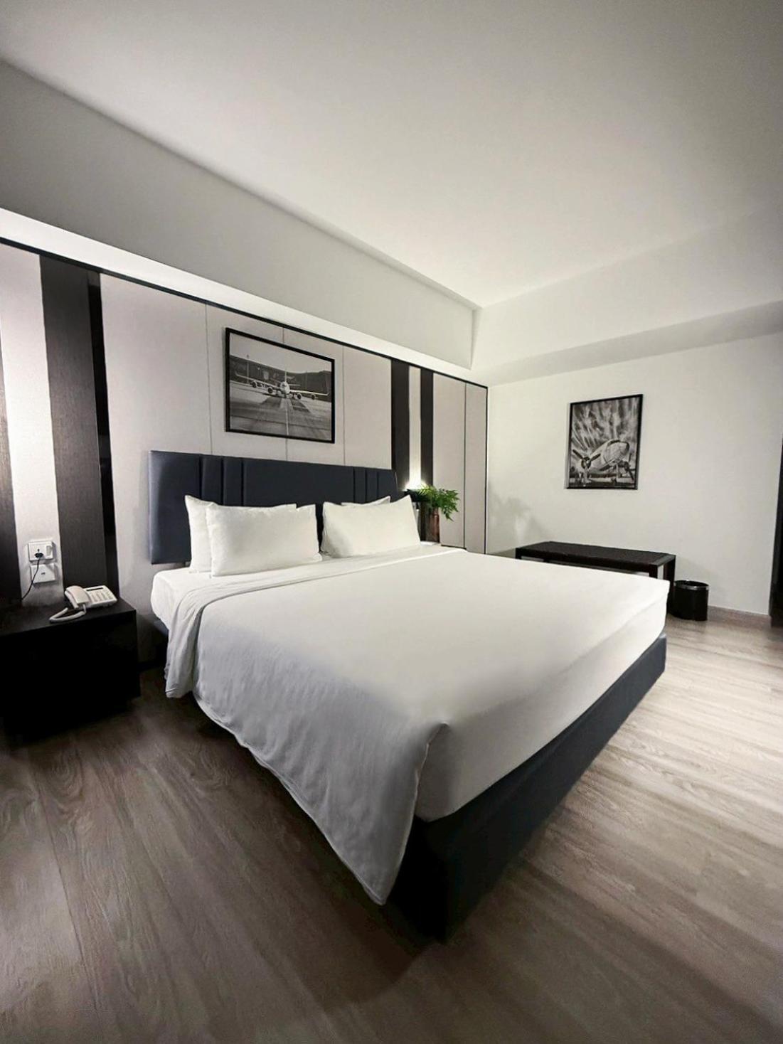 12 The Residence Hotel At Don Mueang Airport Bangkok Exterior foto